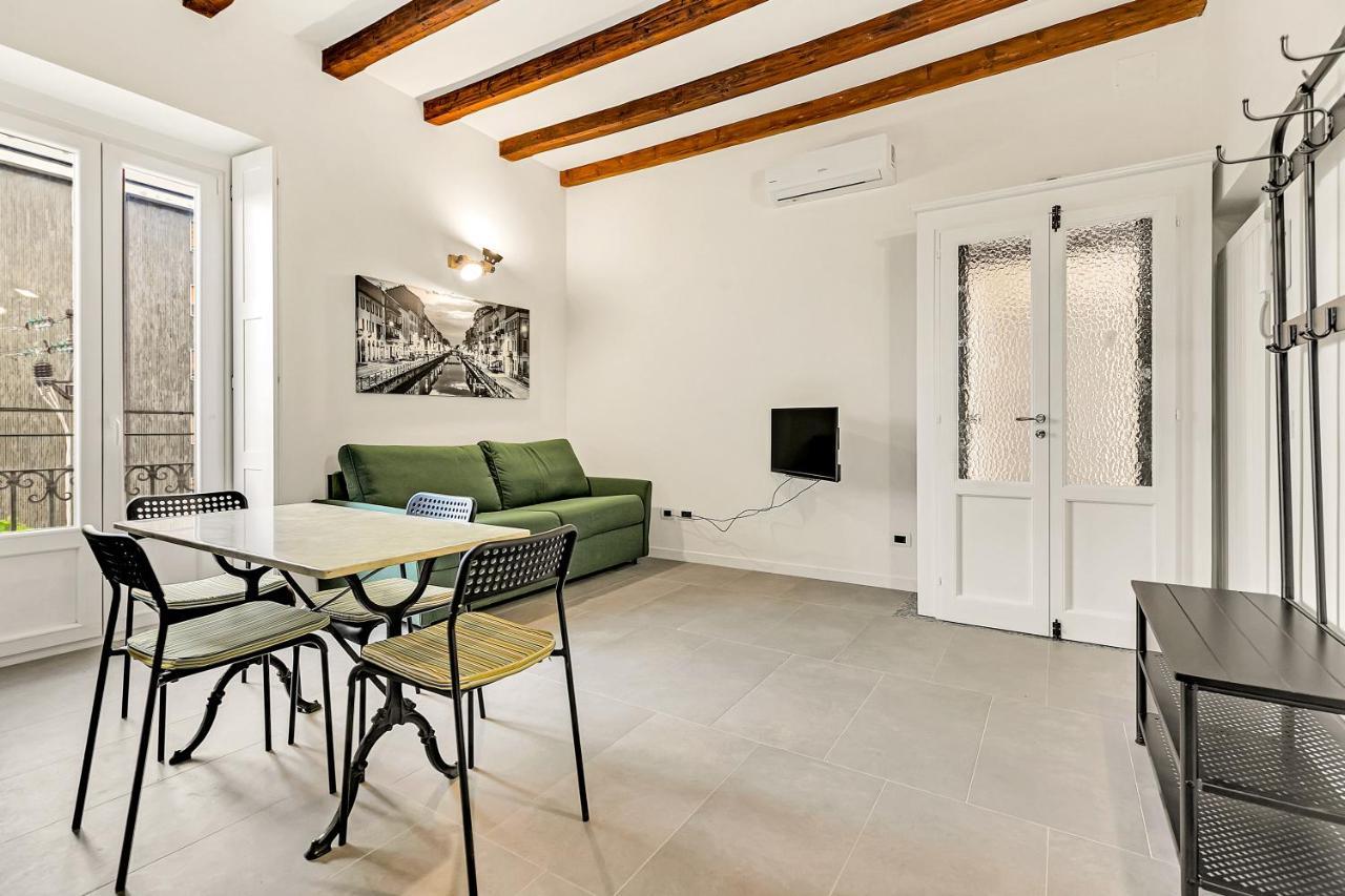 شقة Alessia'S Flat- Naviglio Grande بوكيناسكو المظهر الخارجي الصورة