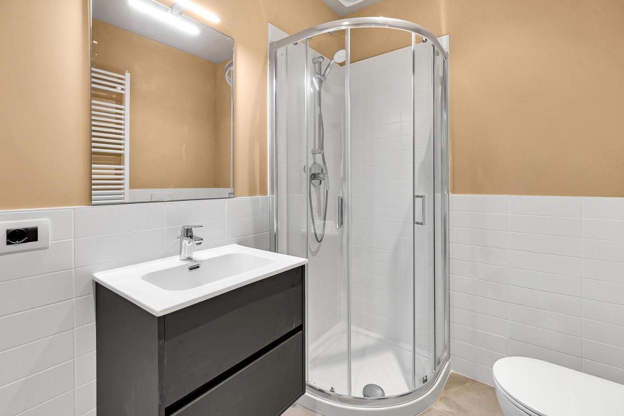 شقة Alessia'S Flat- Naviglio Grande بوكيناسكو المظهر الخارجي الصورة