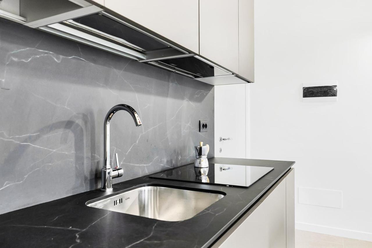 شقة Alessia'S Flat- Naviglio Grande بوكيناسكو المظهر الخارجي الصورة