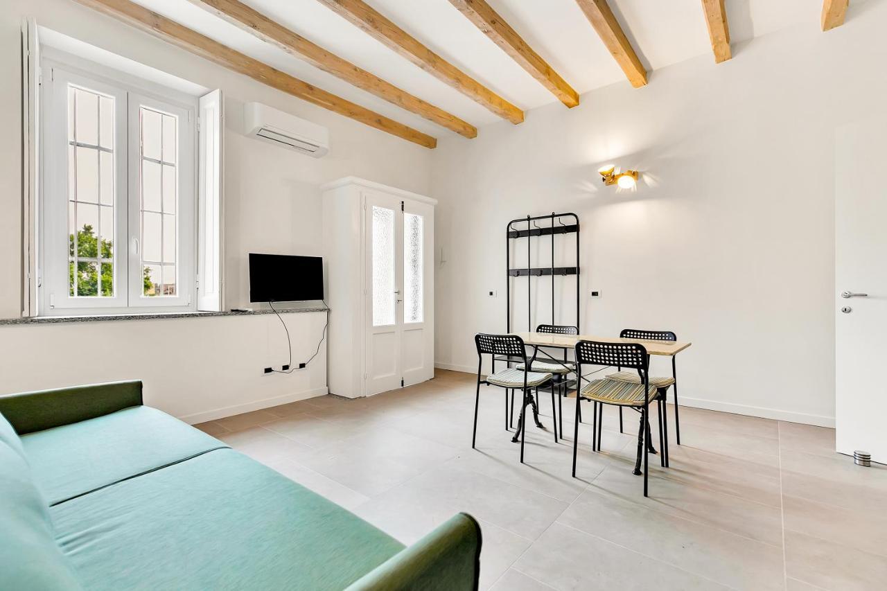 شقة Alessia'S Flat- Naviglio Grande بوكيناسكو المظهر الخارجي الصورة