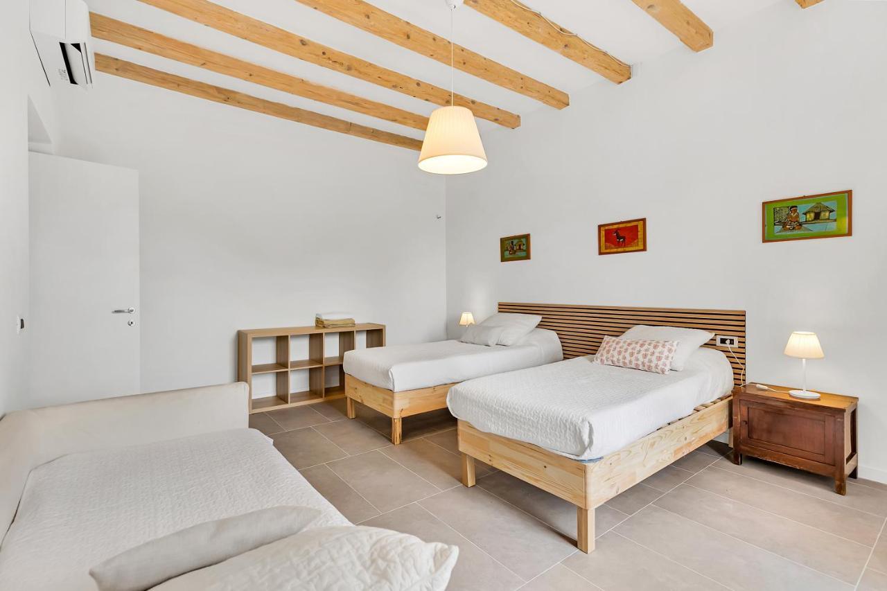 شقة Alessia'S Flat- Naviglio Grande بوكيناسكو المظهر الخارجي الصورة