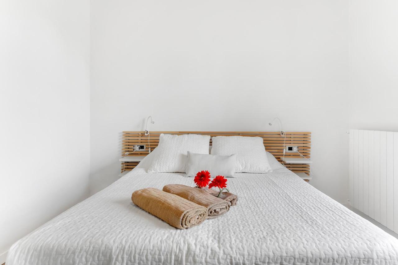 شقة Alessia'S Flat- Naviglio Grande بوكيناسكو المظهر الخارجي الصورة